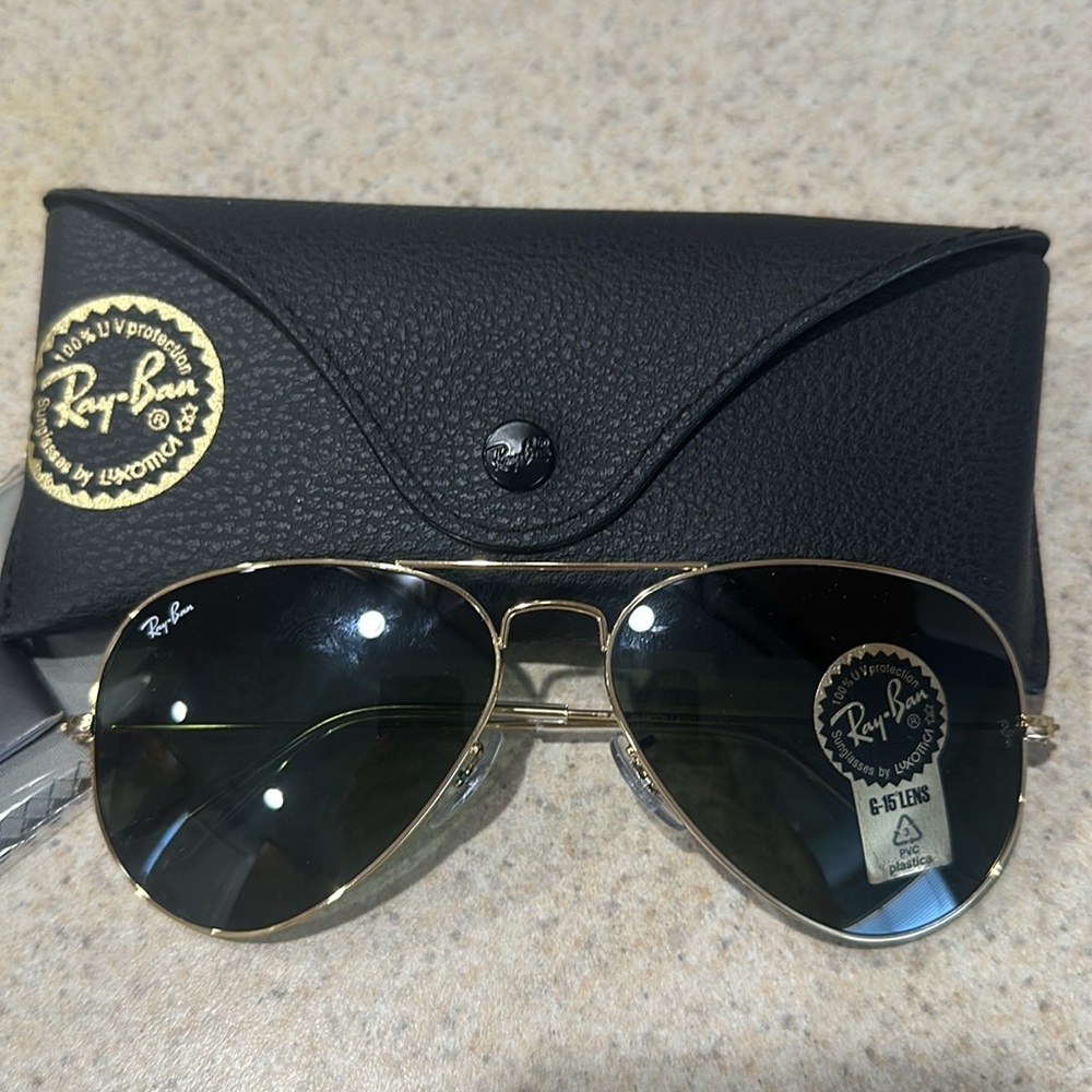 Ray Ban Aviator Sunglasses NWT